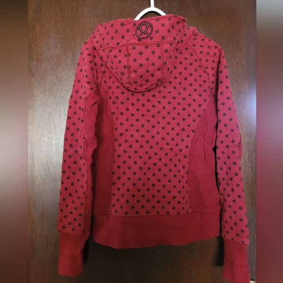 Lululemon Scuba Hoodie - Picture 2 of 4